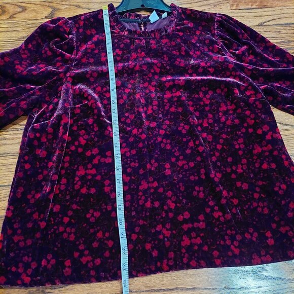 Gap Large Burgundy Floral Velvet Blouse with Button Tie at the back of the neck - Picture 7 of 11